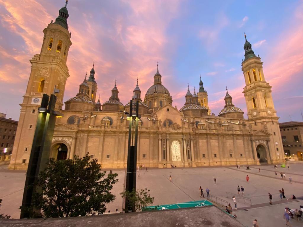 Apartamento AZ El Balcón a la Basílica V Zaragoza Exterior foto